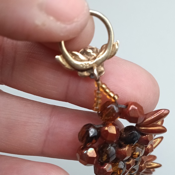 Vintage Beaded Necklace with Sterling Rose Toggle Colsure - Picture 7 of 7